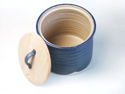 Familien-Platzspar-Brottopf